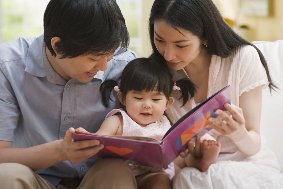7 Tips Jitu Menanamkan Literasi pada Anak Sejak Dini