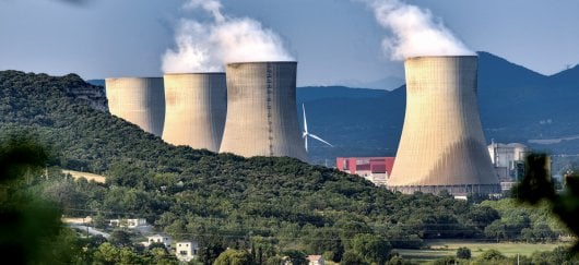 Energi Nuklir-Penyelamat Bumi atau Bahaya Tersembunyi
